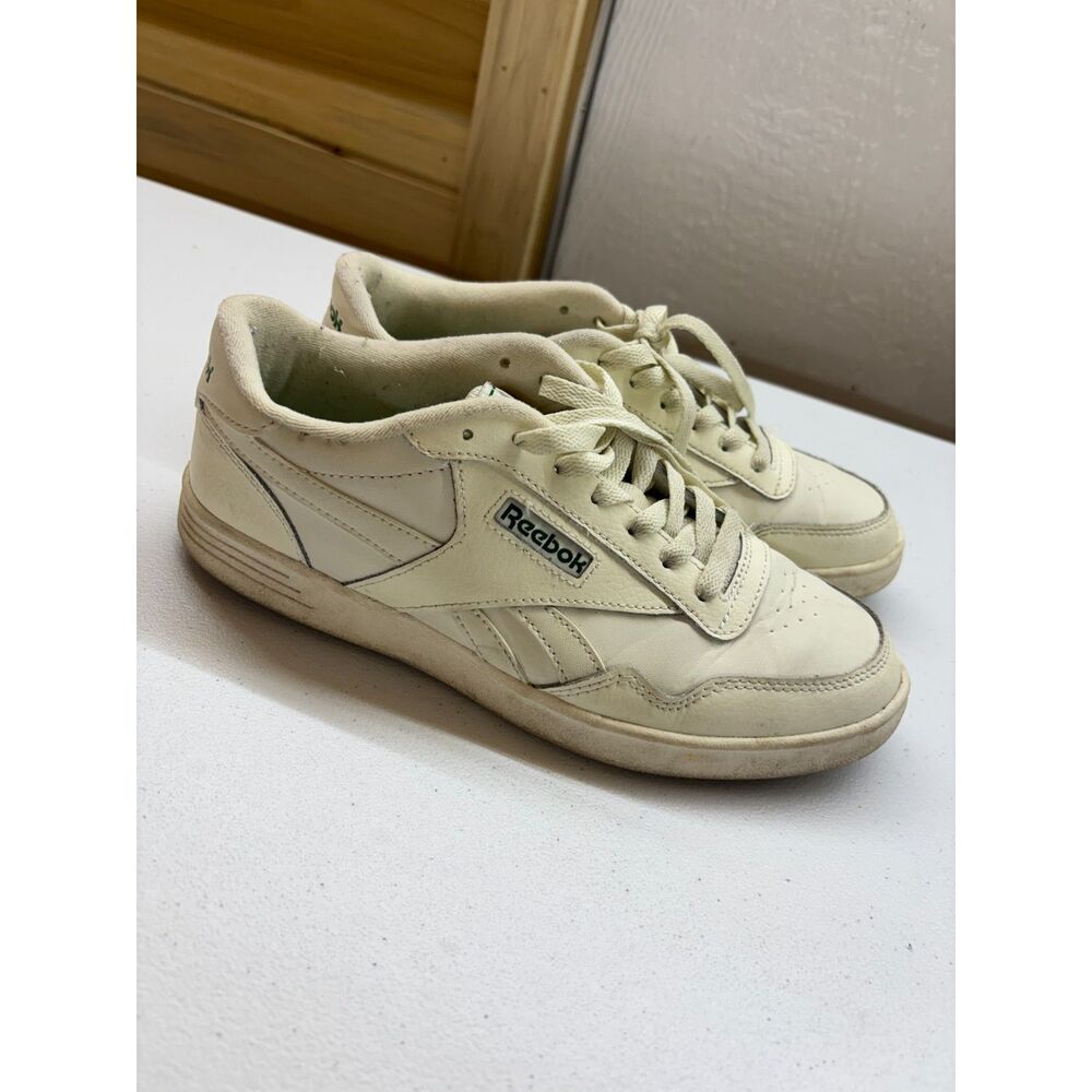 Women's Reebok Shoes size 8